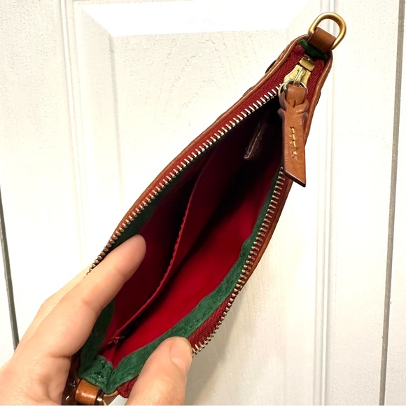 New Without Tags Dooney & Bourke Florentine Large Slim Wristlet Sachel - Picture 5 of 5